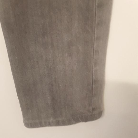 [KR3W] Button-Up Skinny Jeans - Picture 10 of 14